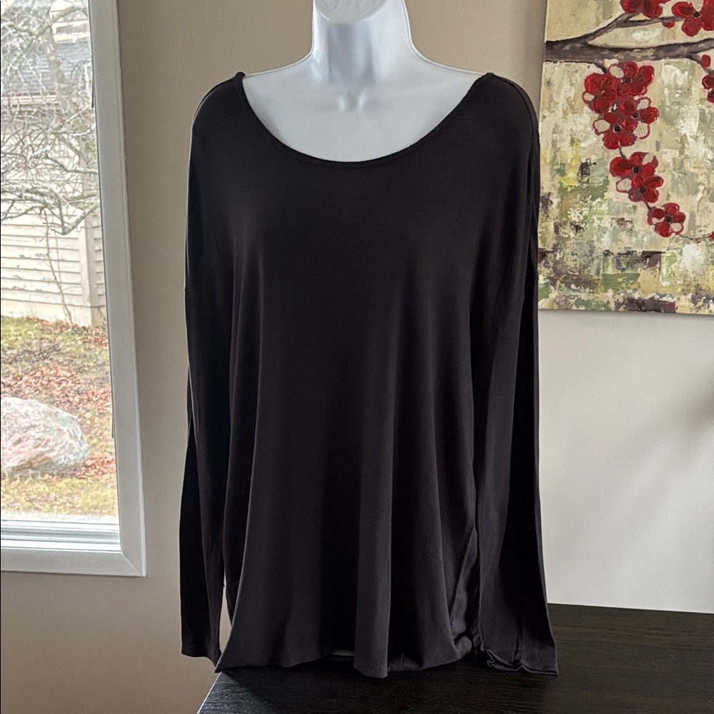 Gaiam strappy back long sleeve shirt